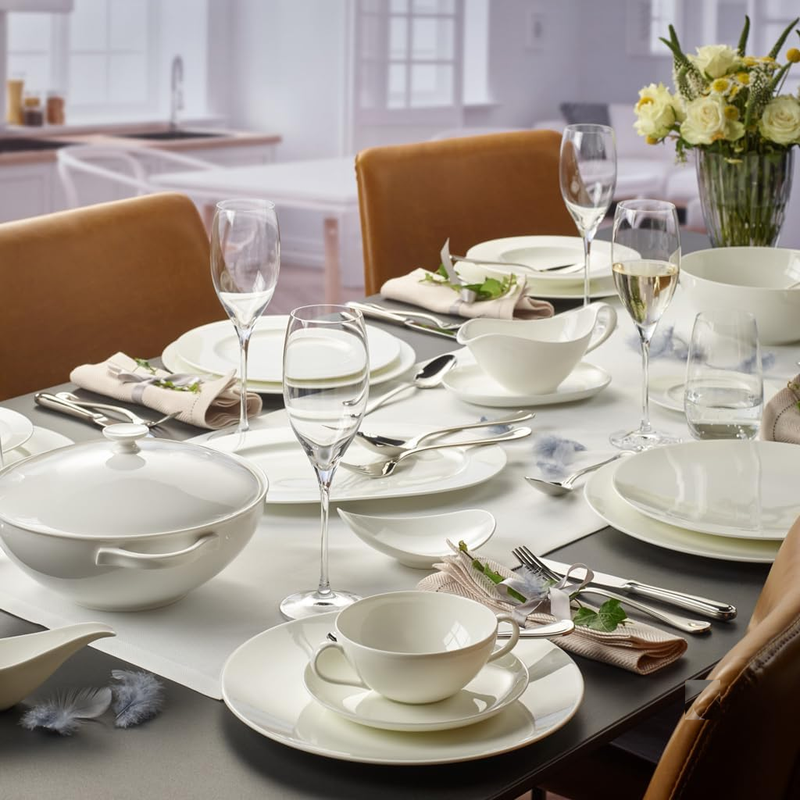 Dining & Serving