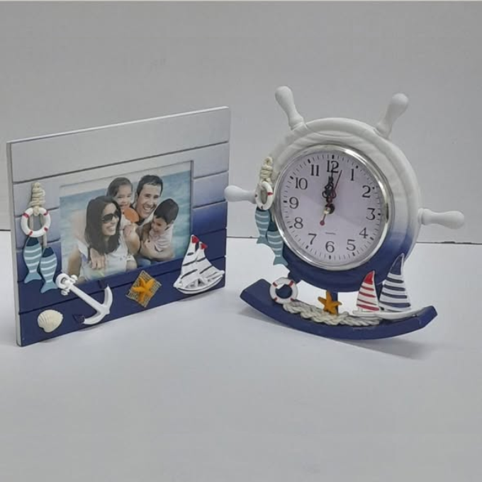 2-in-1 Wooden Photo Frame + Swing Clock Ornament