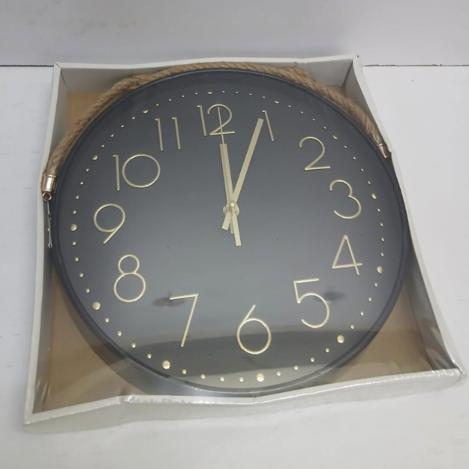 Black Quartz Wall Clock with Gold Ring