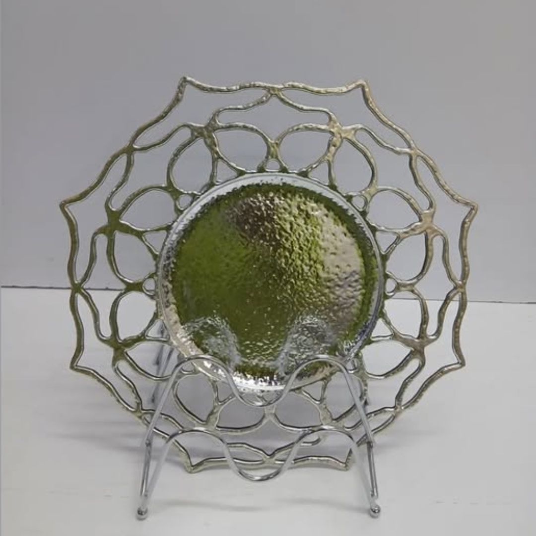 Classy Decor Charger Plates