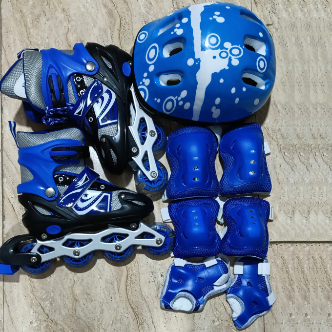 Complete Inline Skating Shoes Full Set