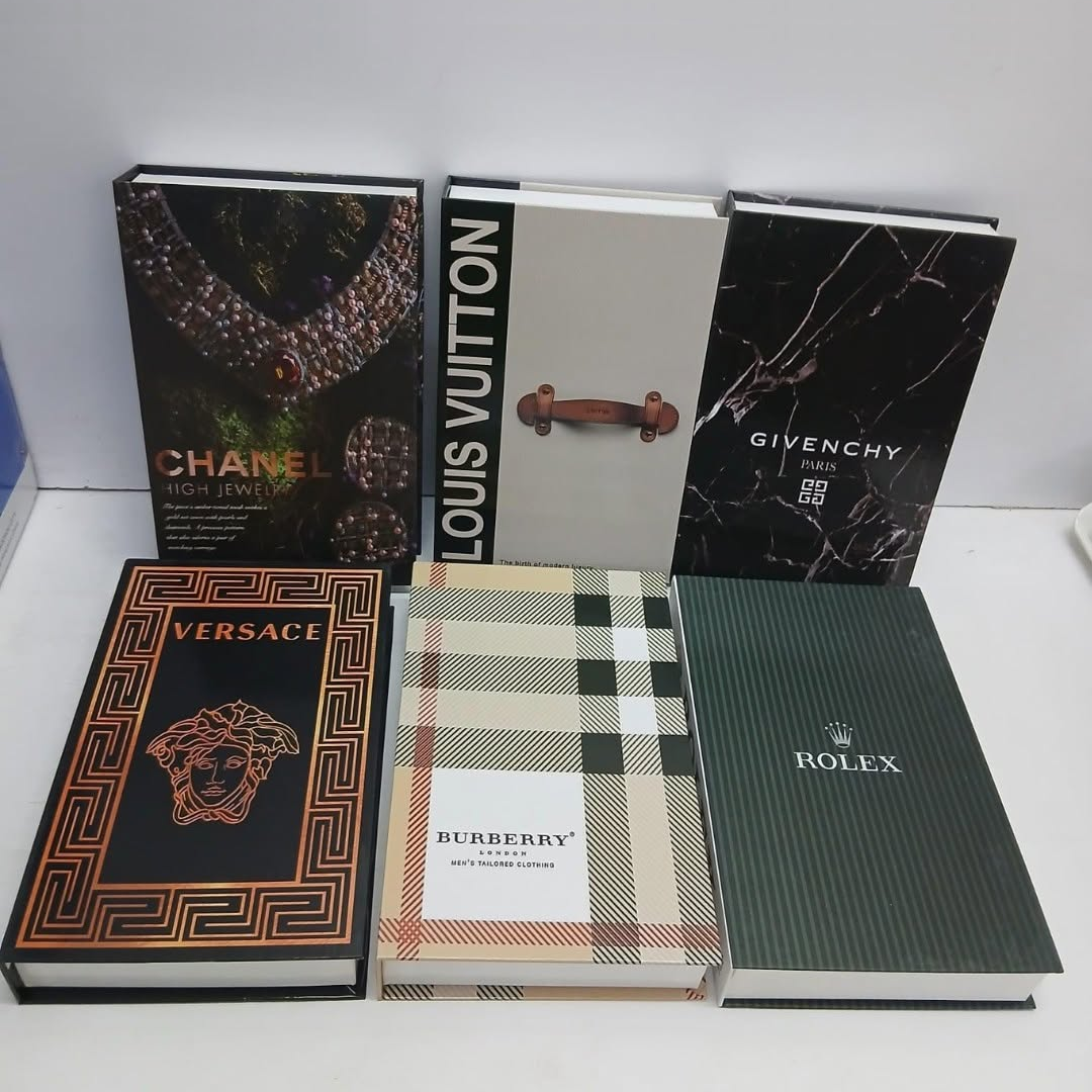 Hard gloss opening deco books