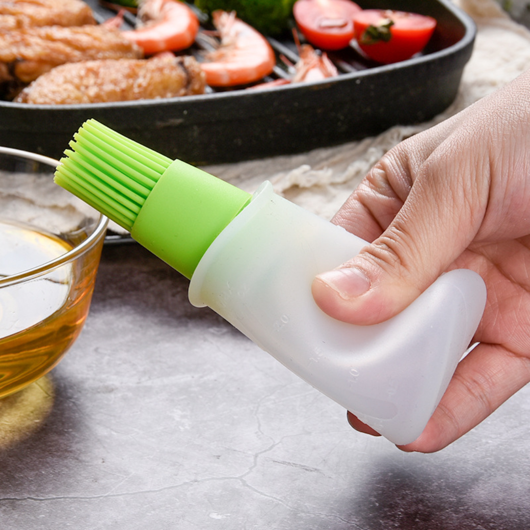 Heat-Resistant Oil Dispenser with Brush