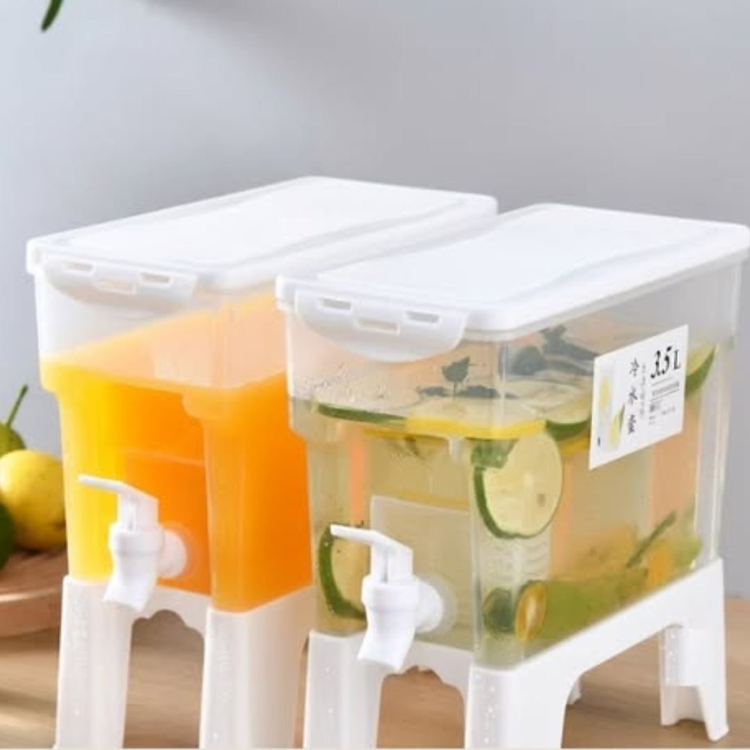 Juice Dispenser with White Lid