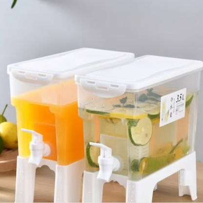 Juice Dispenser with White Lid