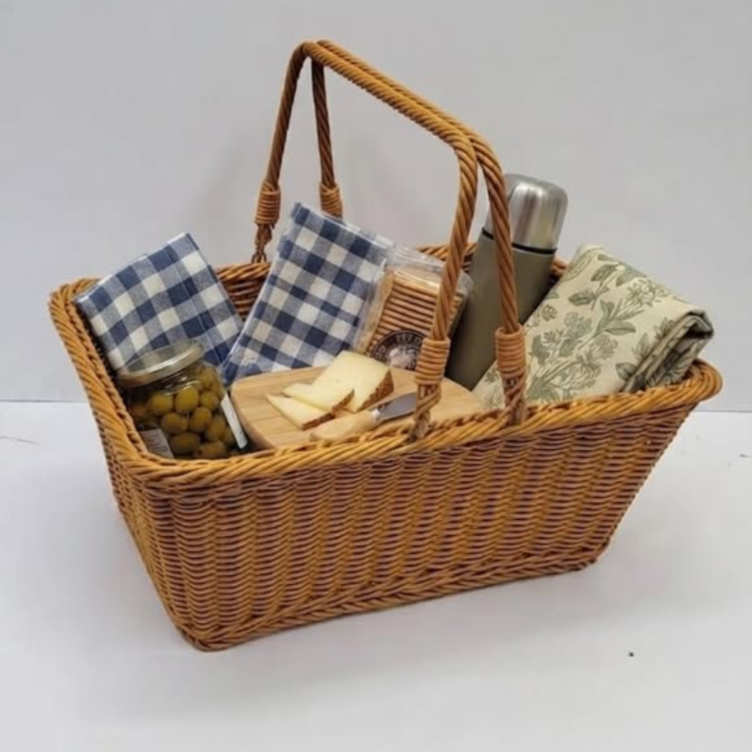 Rattan Picnic / Shopping Basket